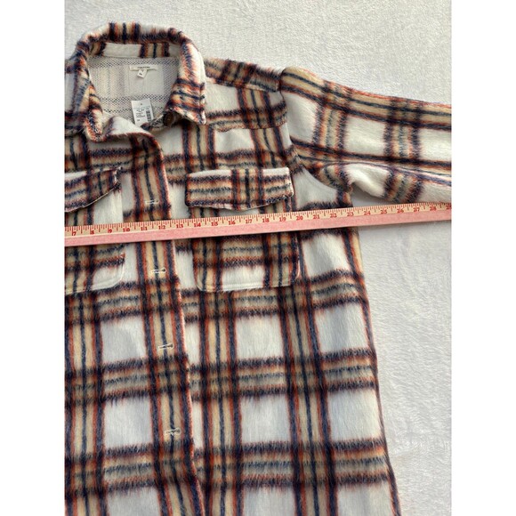 Maurice’s Plaid Fuzzy Shacket Jacket Button Front plus size 0x NWT - Picture 4 of 5